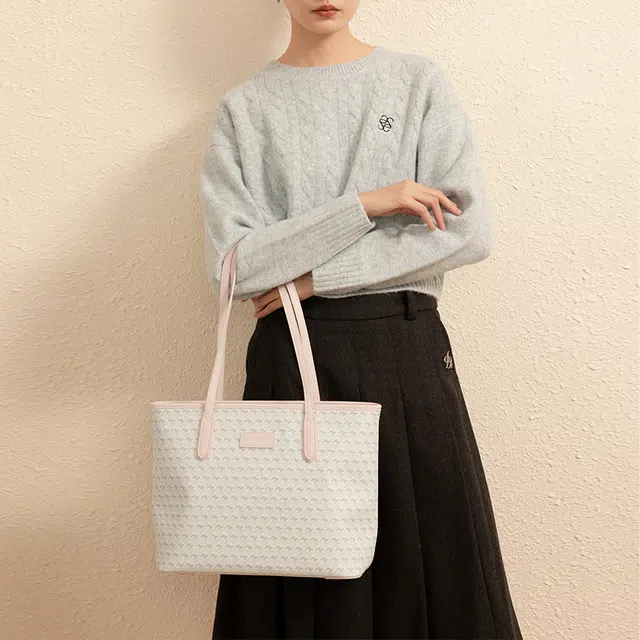 VANESSA HOGAN VH Tote