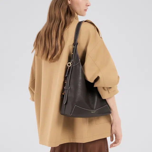 VANESSA HOGAN VH hobo