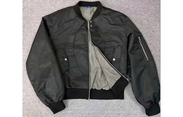 COMOWA cleanfitbomber