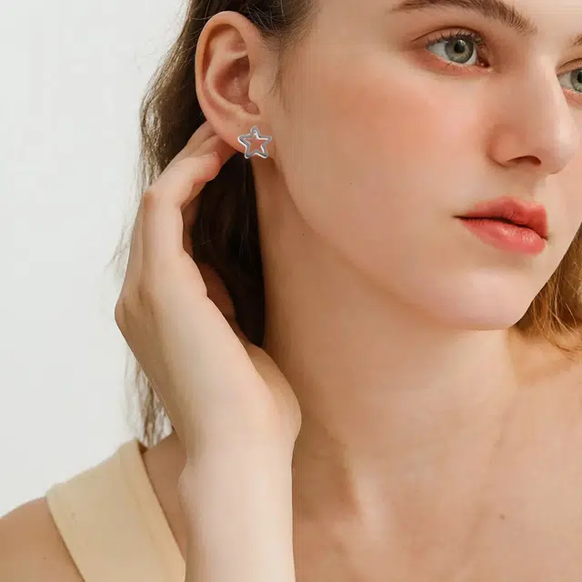 VERENA REINE