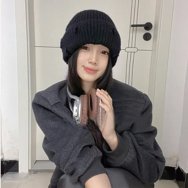 雅鹿优选 文艺风纯色破洞毛线帽男女情侣款街头针织帽秋冬保暖套头冷帽绒线帽 腈纶 绒线帽 男女同款情侣款