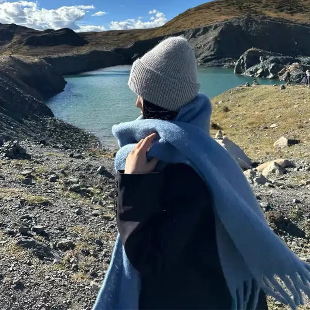 雅鹿优选 软糯马海毛纯色 礼盒装 聚酯纤维 绒线围巾 男女同款情侣款