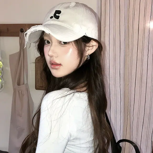 雅鹿优选 美式复古做旧破洞刺绣加深春夏季户外出行防晒遮阳时尚潮流百搭学生大头围显脸小 棉 鸭舌帽 男女同款情侣款