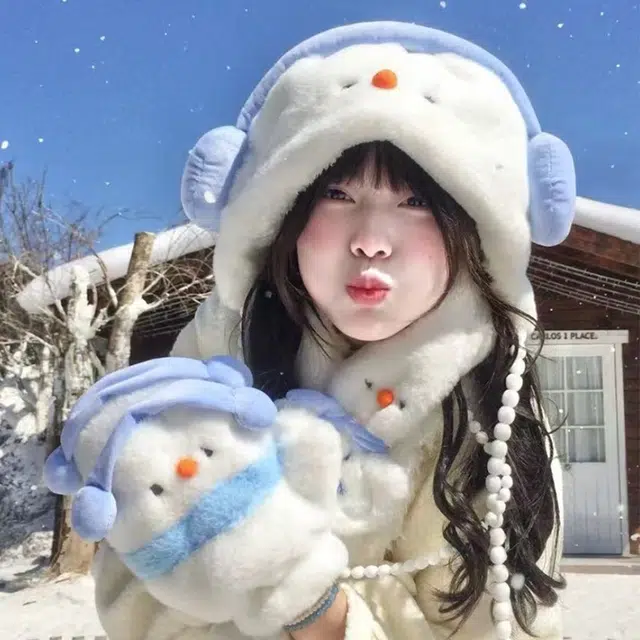 【萌趣小雪人】 雅鹿优选 冬季保暖可爱耳机雪人护耳毛绒帽子三件套女生围脖挂脖手套绒线帽套装 涤纶 绒线帽 女款