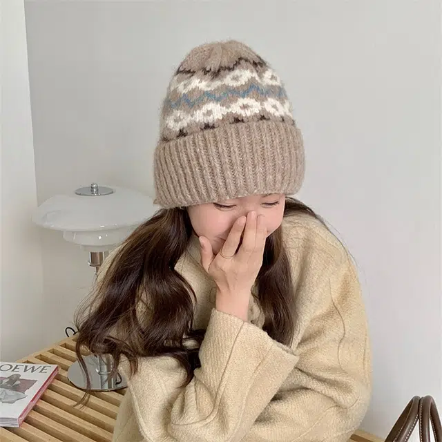 雅鹿优选 复古费尔岛风针织毛线帽女生秋冬加厚保暖休闲百搭护耳套头绒线帽子 情侣款 涤纶 绒线帽 男女同款情侣款
