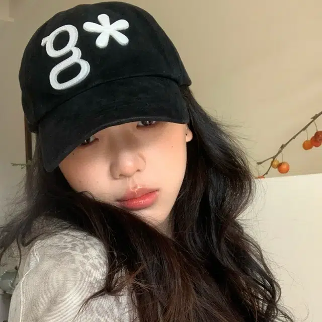 雅鹿优选 春夏季小花字母刺绣软顶棒球帽户外出游防晒遮阳时尚潮流百搭大头围显脸小 棉 鸭舌帽 男女同款情侣款 黑色