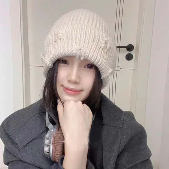 雅鹿优选 文艺风纯色破洞毛线帽男女情侣款街头针织帽秋冬保暖套头冷帽绒线帽 腈纶 绒线帽 男女同款情侣款