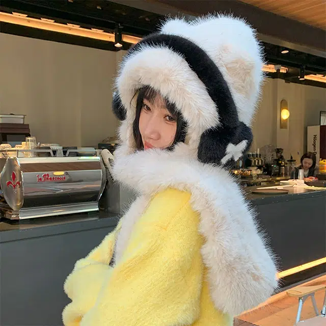 雅鹿优选 可爱耳机小熊帽子围巾两件套女生秋冬季毛绒加厚连帽保暖护耳雷锋帽 涤纶 绒线帽 女款