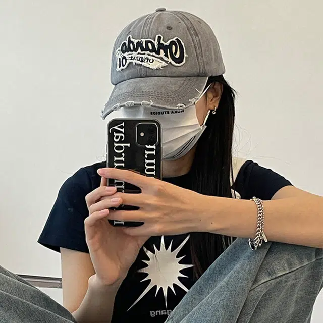 雅鹿优选 美式做旧刺绣字母破洞街头潮流牛仔遮阳防晒大头围显脸小 聚酯纤维 鸭舌帽 男女同款情侣款