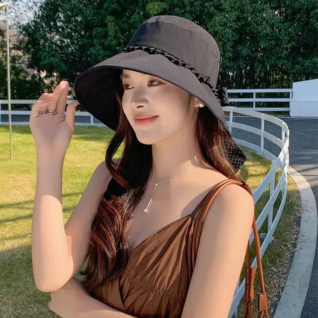 雅鹿优选 简约纯色轻奢感度假小香风夏季大檐显脸小遮阳时尚休闲 聚酯纤维 渔夫帽 女款