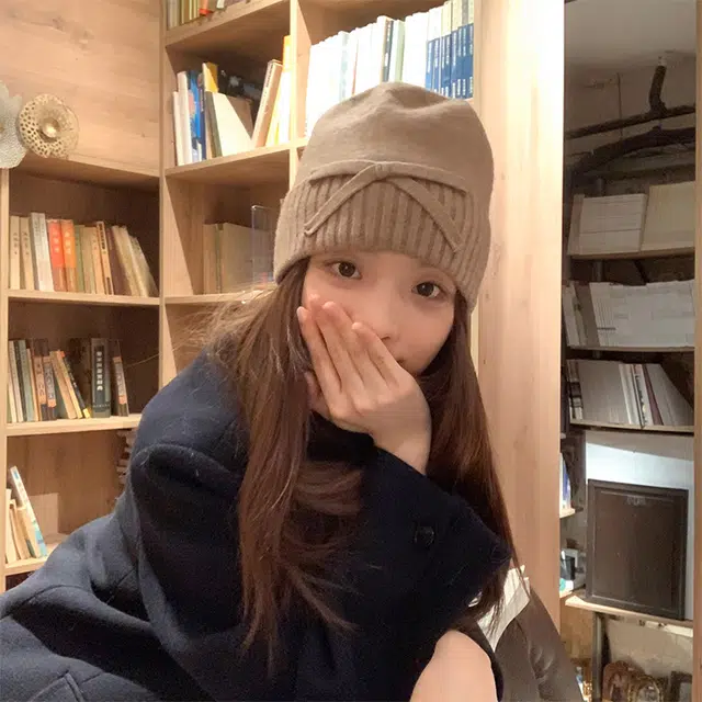 【甜妹必备】 雅鹿优选 怒气小狗耳朵毛绒贝雷帽女生秋冬季可爱八角帽加绒加厚保暖鸭舌帽 涤纶 绒线帽 女款