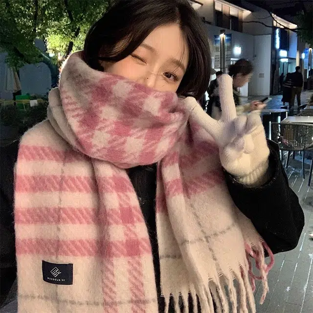 雅鹿优选 高级感加厚马海毛复古格纹围巾情侣款秋冬保暖拼色简约百搭学生围脖披肩 男女同款 礼盒装 绒线围巾 男女同款情侣款