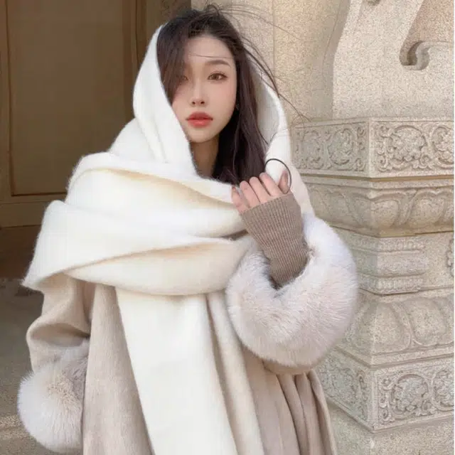 雅鹿优选 超有氛围感加厚纯百搭流苏设计保暖 心动礼盒装 聚酯纤维 绒线围巾 男女同款情侣款