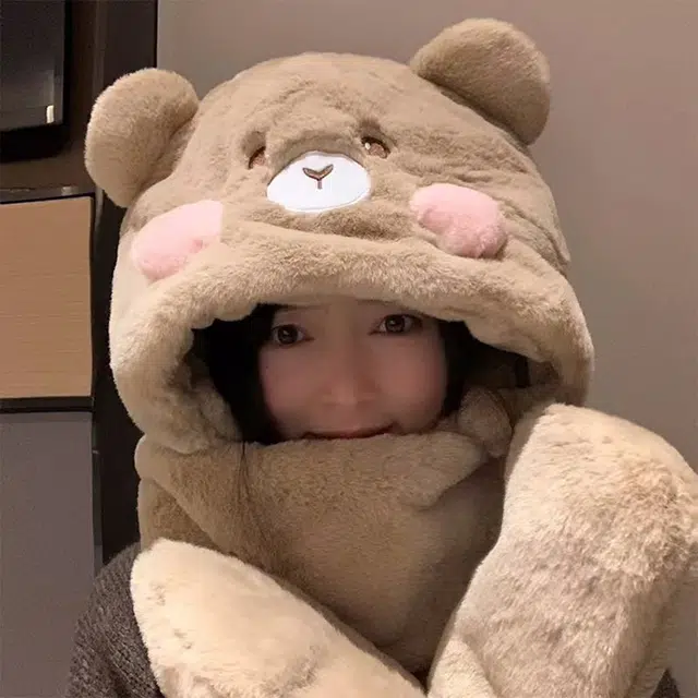 雅鹿优选 圆腮红可爱小熊帽子围巾手套一体女生冬季保暖加绒加厚骑车防寒围脖绒线帽三合一 涤纶 绒线帽 女款