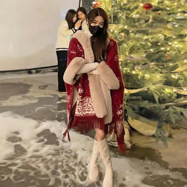 【新年圣诞氛围】 雅鹿优选 双面加绒加厚连帽斗篷冬季百搭保暖毛绒披肩新中式毛领外搭旗袍日常时尚大披风 礼盒装 披肩 女款