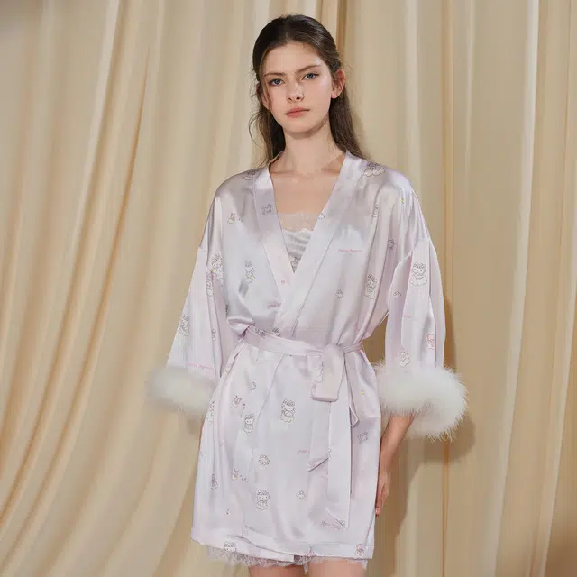 SILKY MIRACLE HelloKitty