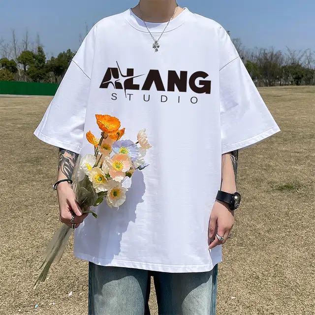 logo T