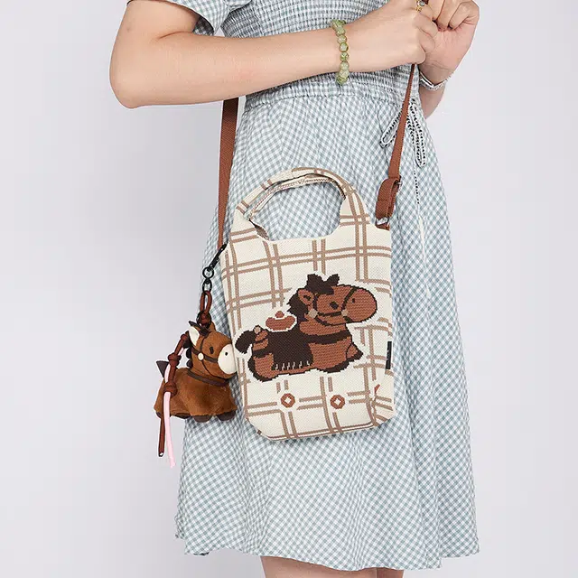 大英博物馆 时尚潮流百搭可爱 涤纶（聚酯纤维） 手提包 常规 女款 白棕色