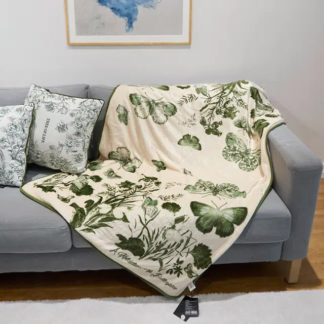 大英博物馆 盖亚·安德森猫系列 针织提花盖毯 萌马日进斗金毛毯 以梦为马提花毯盖毯 蝴蝶毛绒沙发午睡毯 聚酯纤维 披肩 男女同款情侣款