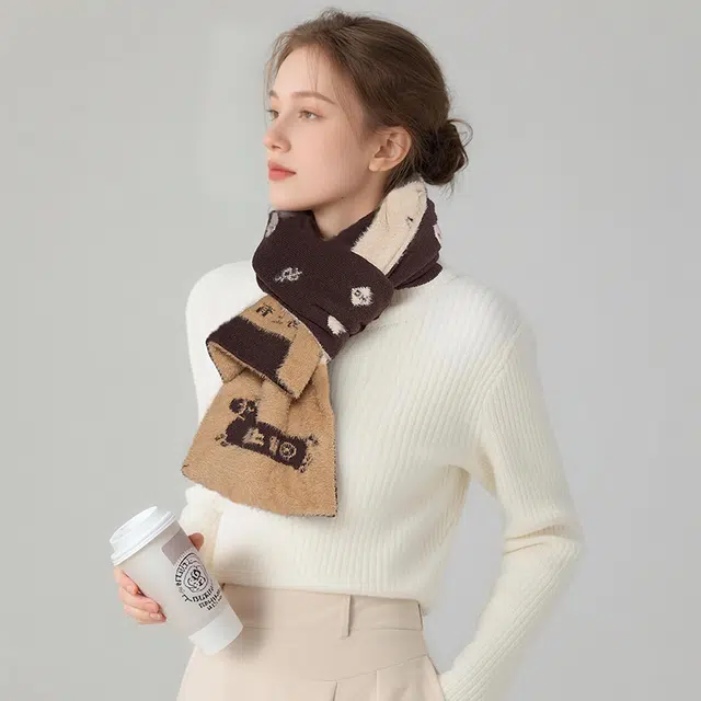 大英博物馆 新年系列 亲肤保暖 萌趣 温暖 舒适 聚酯纤维 绒线围巾 女款