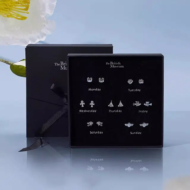 K 7