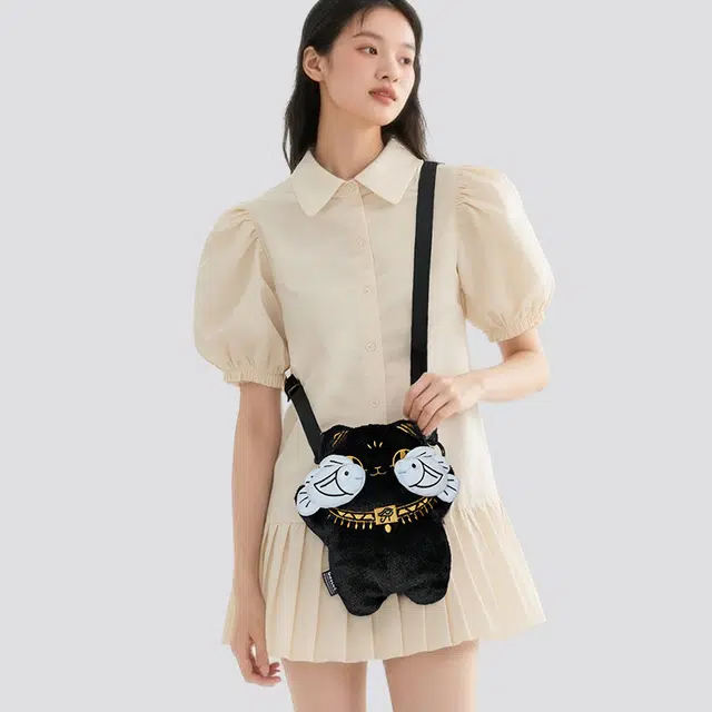 大英博物馆 巴斯特系列 萌猫可爱 毛绒 斜挎单肩包 常规 女款 黑色