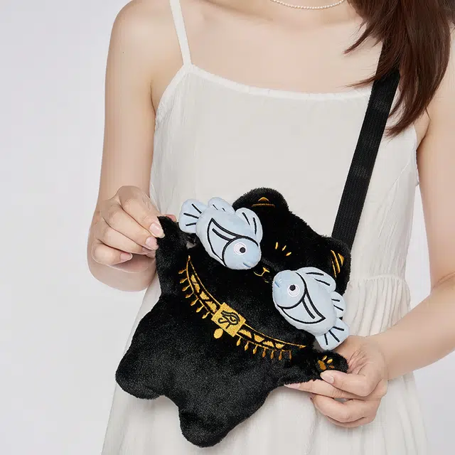 大英博物馆 巴斯特系列 萌猫可爱 毛绒 斜挎单肩包 常规 女款 黑色
