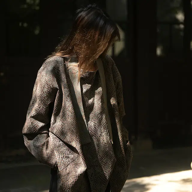 三省六部 中国风动物蟒纹提花无领无扣无拉链宽松道袍汉服 男女同款
