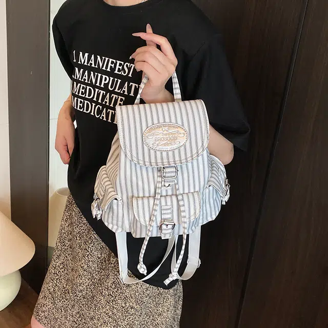 辛巴赫 百搭田园风可爱甜酷小众设计文艺感 尼龙 双肩包 女款 碎花/条纹