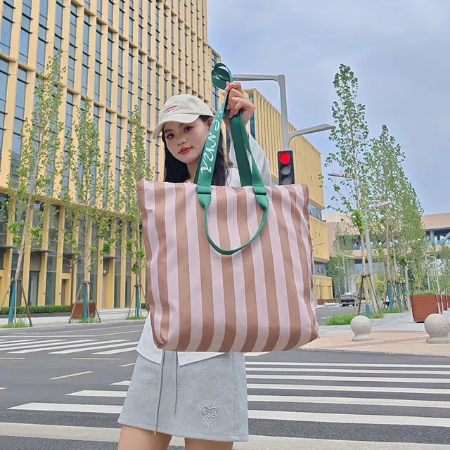 Tote