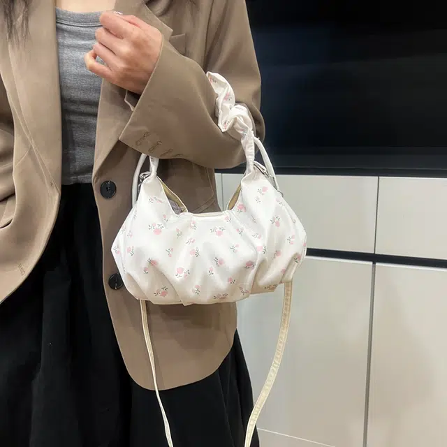 辛巴赫 个性小众田园风印花甜美百搭 尼龙 单肩斜挎手提包 女款 多色
