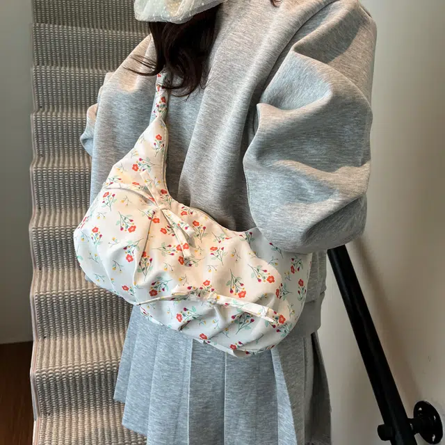 小众碎花褶皱肩带蝴蝶结甜美百搭 尼龙 单肩包 女款 多色