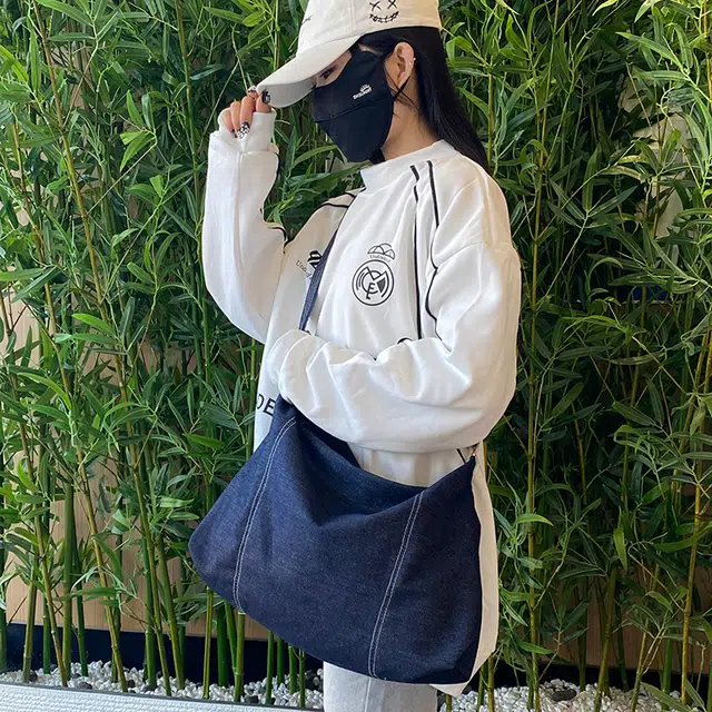辛巴赫 复古慵懒简约时尚百搭 牛仔布 单肩包 常规 女款 多色