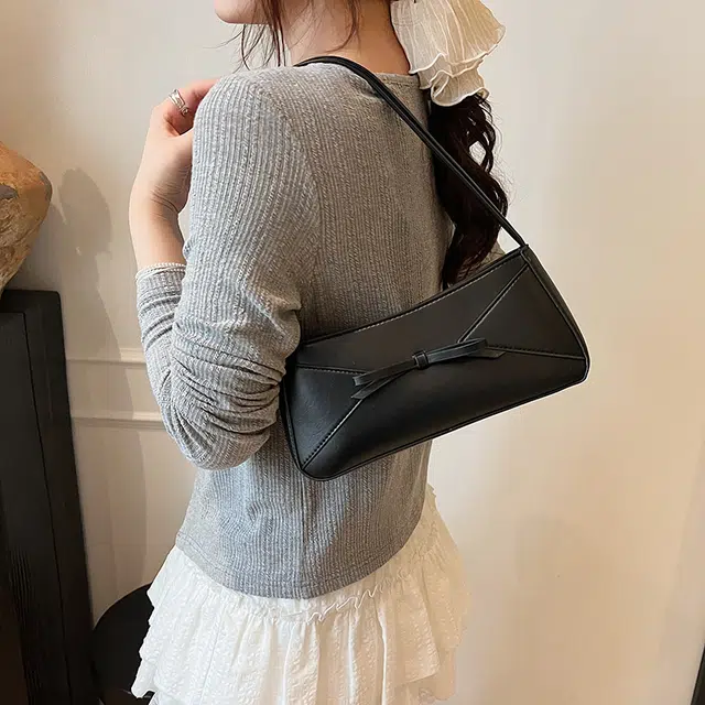 ins PU