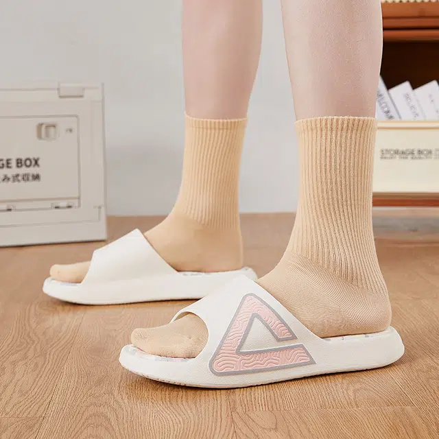 匹克 态极经典拖 牛奶咖啡 运动休闲百搭 时尚舒适潮流 静音防滑防磨一字拖鞋 男款 帆布白色粉