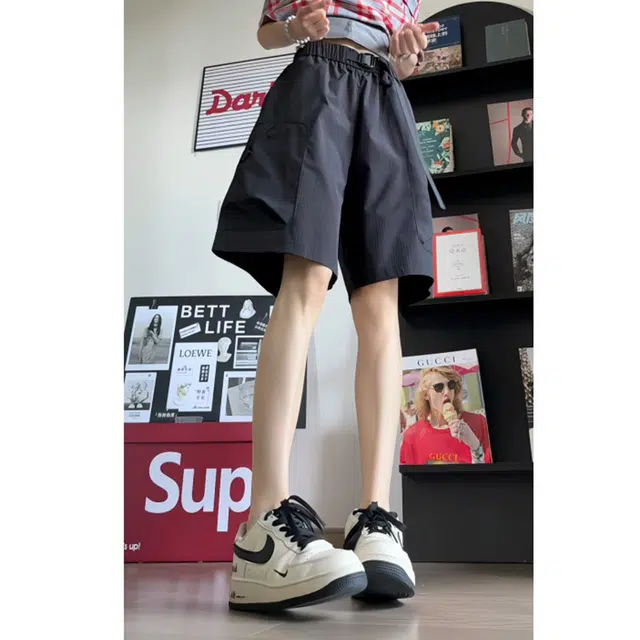 R.super