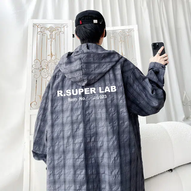 R.super Logo