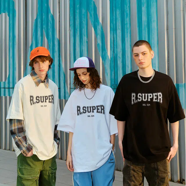 R.super LogoT