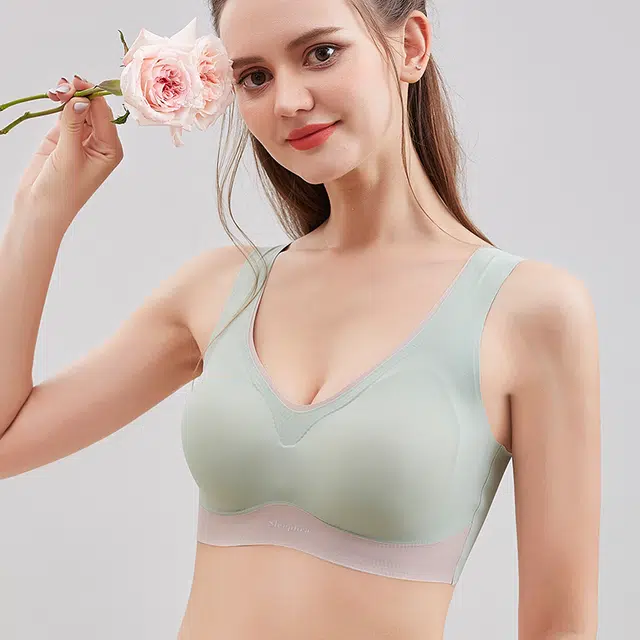 艾诗塔 无痕无钢圈美背小胸聚拢收副乳防下垂运动文胸胸罩夏季薄款内衣 女款