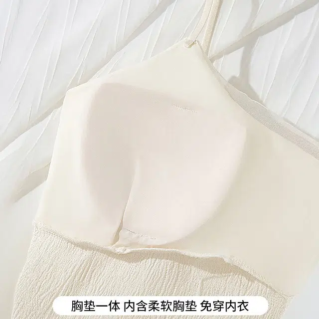 艾诗塔 新国风吊带小胸聚拢带胸垫薄款辣妹设计感高级感修身显瘦背心 女款