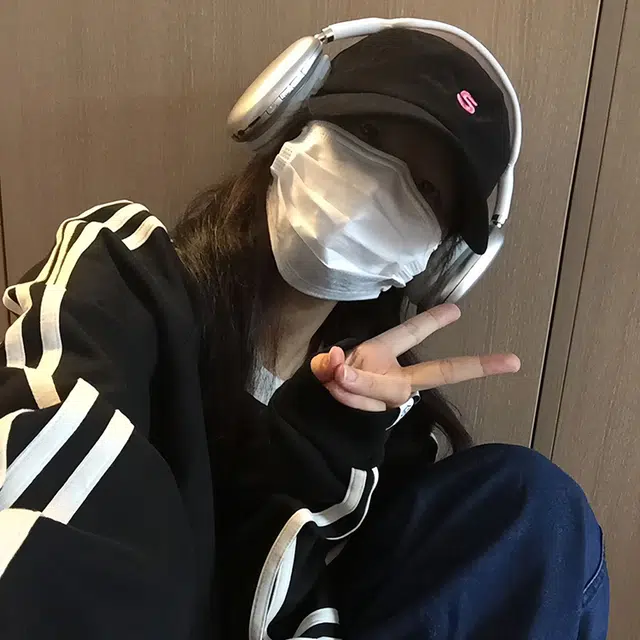 ALIEN BANG S