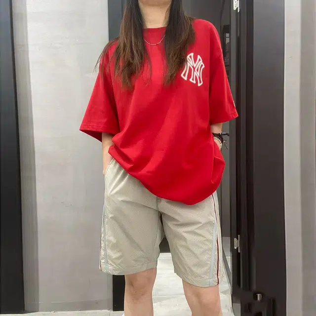 西行纪 美式复古高街网眼打孔设计感宽松舒适撞色织带三条杠伞兵速开裤百搭通勤直筒亲肤透气薄款冰丝凉感运动休闲短裤 男女同款