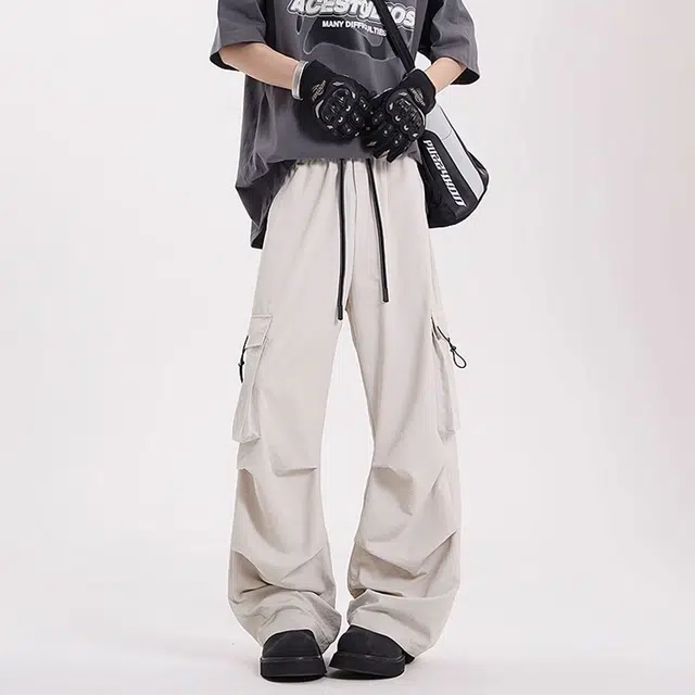 西行纪 美式复古高街机能风系带工装立体大口袋伞兵褶皱拖地裤亲肤凉感速干户外直筒阔腿时尚大码宽松百搭休闲裤 男女同款