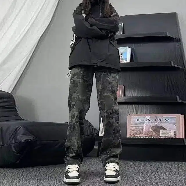 西行纪 美式高街设计感迷彩褶皱百搭宽松直筒阔腿户外伐木裤潮流痞帅日常通勤垂感拖地休闲牛仔裤 男女同款