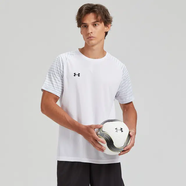 Under Armour LogoT