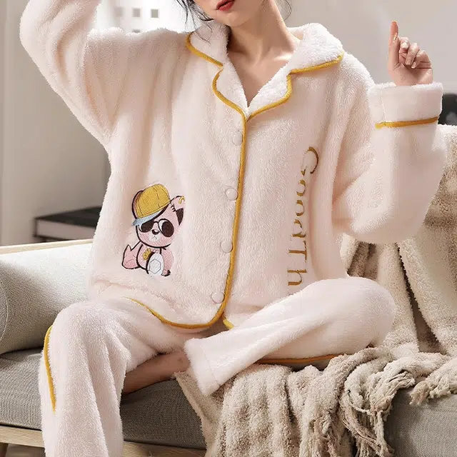 橡柠派 甜美可爱加绒微弹加厚刺绣小熊睡衣套装 女款
