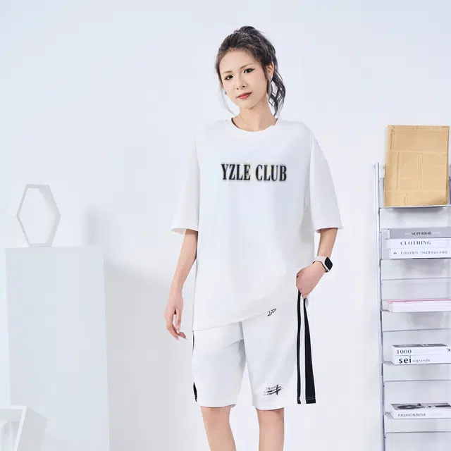 YZ LogoT