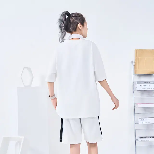 YZ T