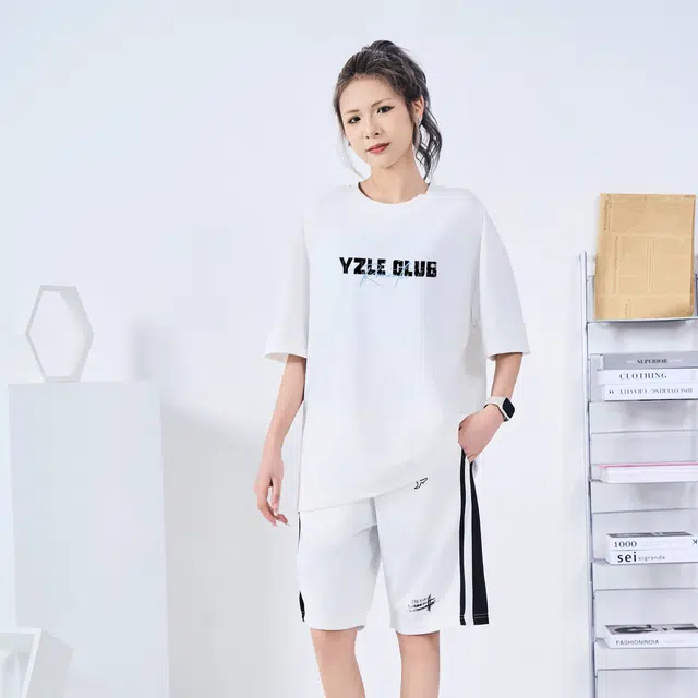YZ T