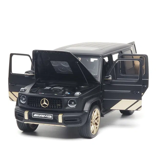 Almost Real 118-AMG G 63 Grand Edition